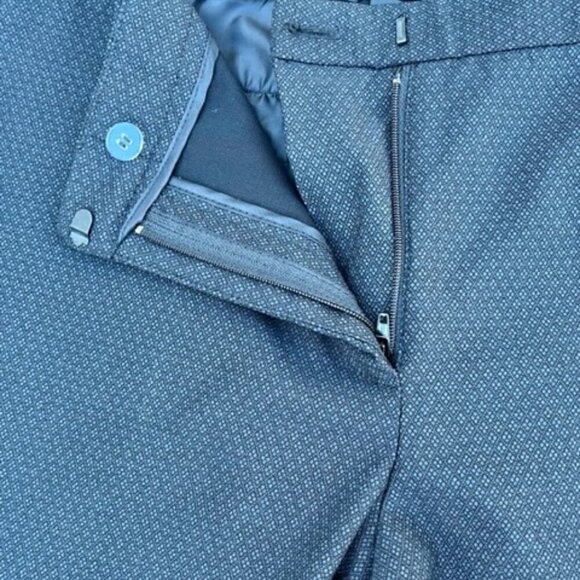 Mario Serrani Italy NWOT Women's Ankle Dress Pants Black Diamond Pattern Size 12 - Picture 6 of 10